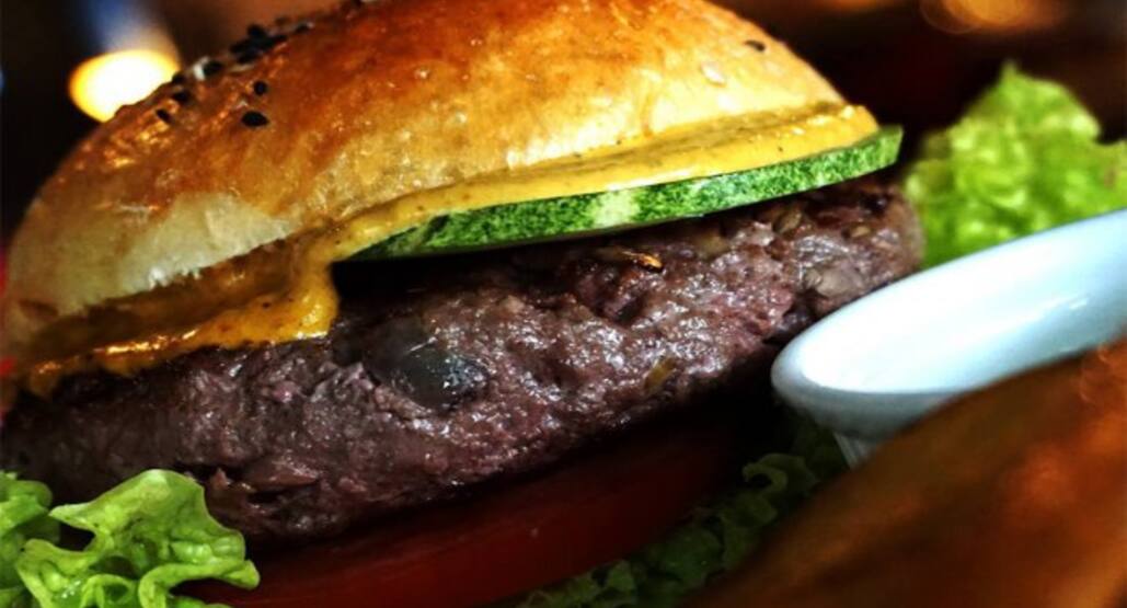 D Legends Bar Taman Tun Dr Ismail Kuala Lumpur